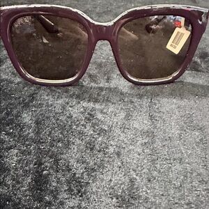 Gucci Women's Sunglasses in Purple